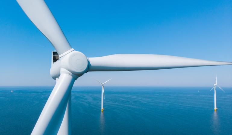 Offshore wind turbines: coating potentially harmful to environment