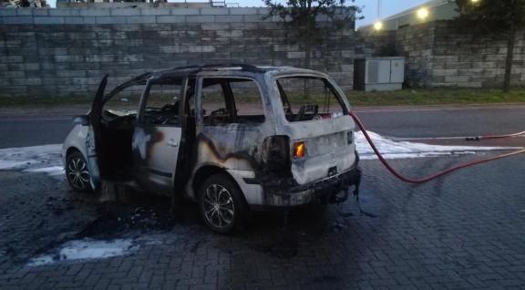 Uitgebrand voertuig in Venlo